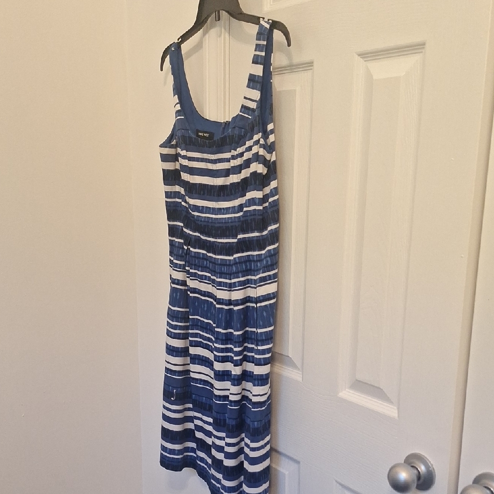 Jones New York Navy and White Striped Midi Dress Size 10